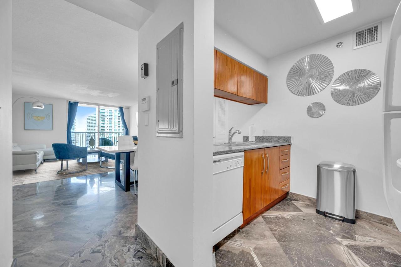 Luxury 2 Bedrooms Brickell Bay Apartment 마이애미 외부 사진
